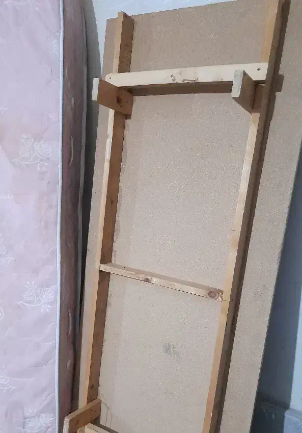 تشک تک نفره طبی و زیر تختی زیرتختی یک نفره|تشک تختخواب|کرج, باغستان|دیوار