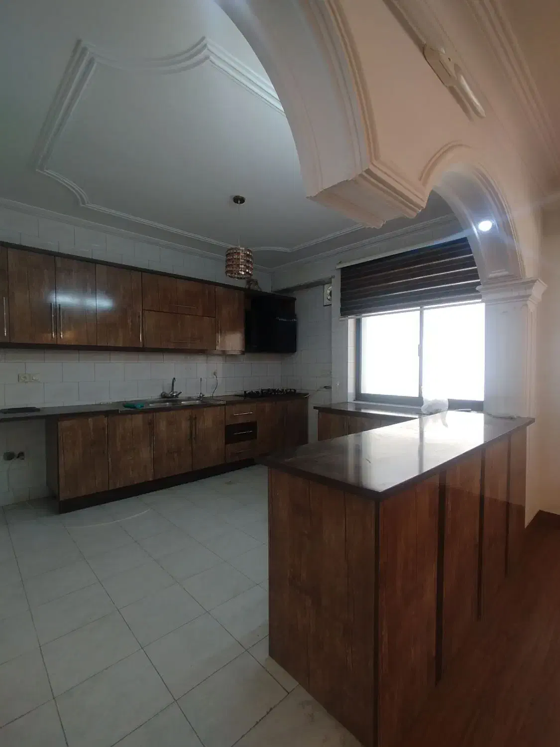 آپارتمان با حیاط خلوت جنب رستوران ضیافت|فروش آپارتمان|لنگرود, |دیوار