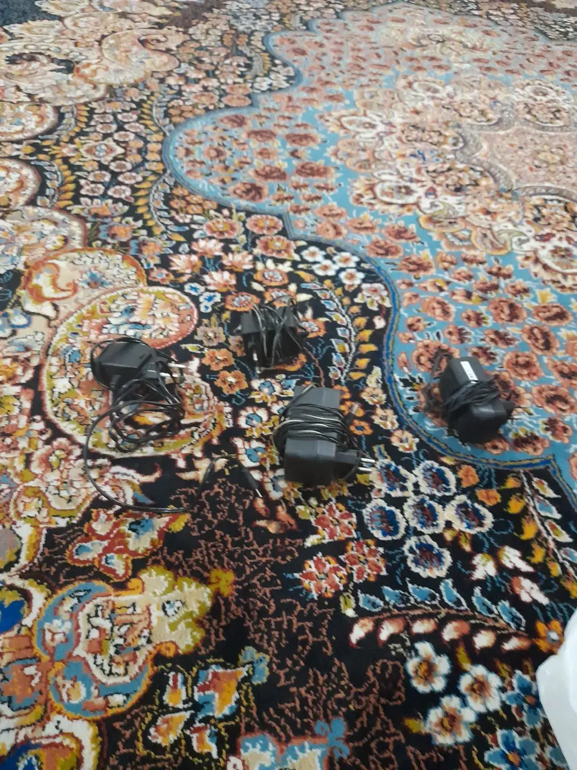 کابل میکرفن وکابل برق والابتور|صوتی و تصویری|شیراز, ریاستی|دیوار