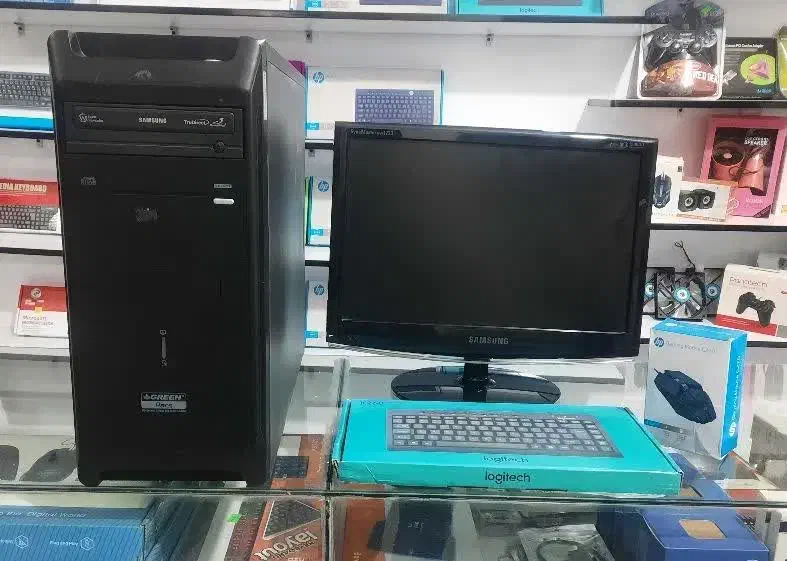 سیستم اداری و دانش اموزی و...|رایانه رومیزی|جیرفت, |دیوار