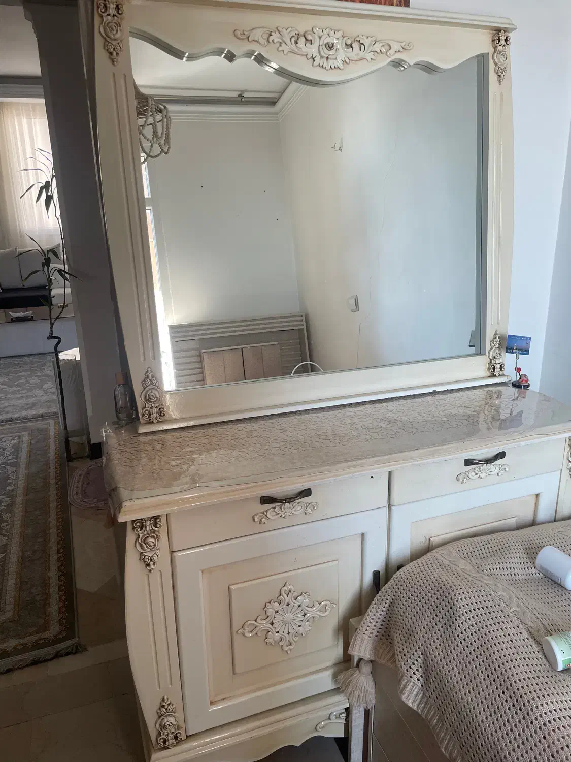 آینه کنسول|بوفه، ویترین، کنسول|تهران, سازمان برنامه جنوبی|دیوار