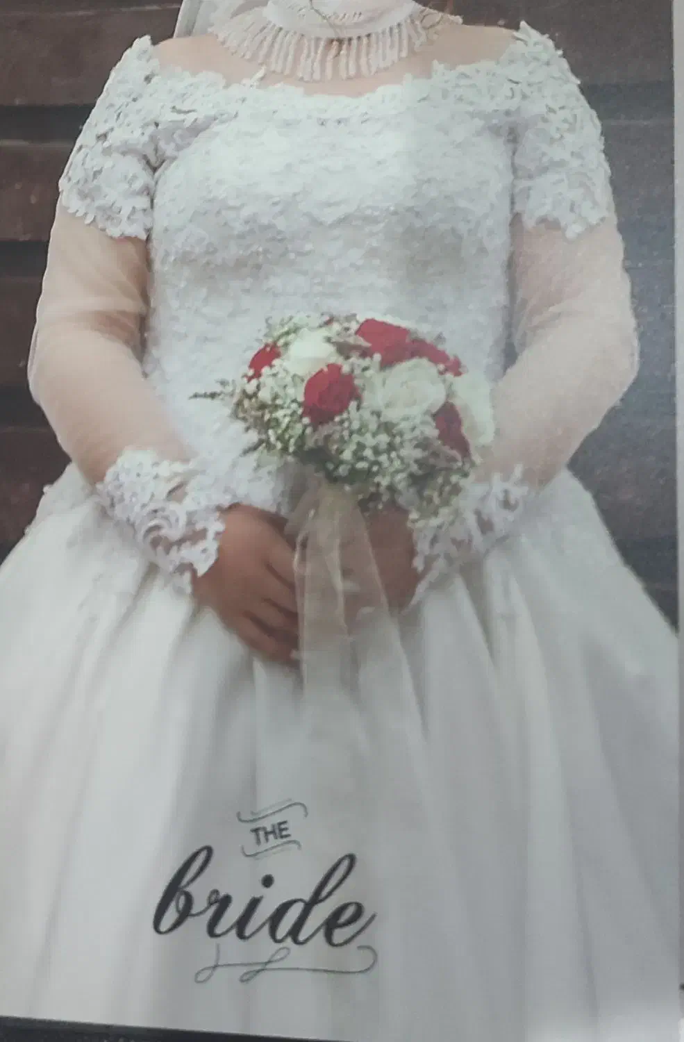 لباس عروس|لباس|بومهن, |دیوار