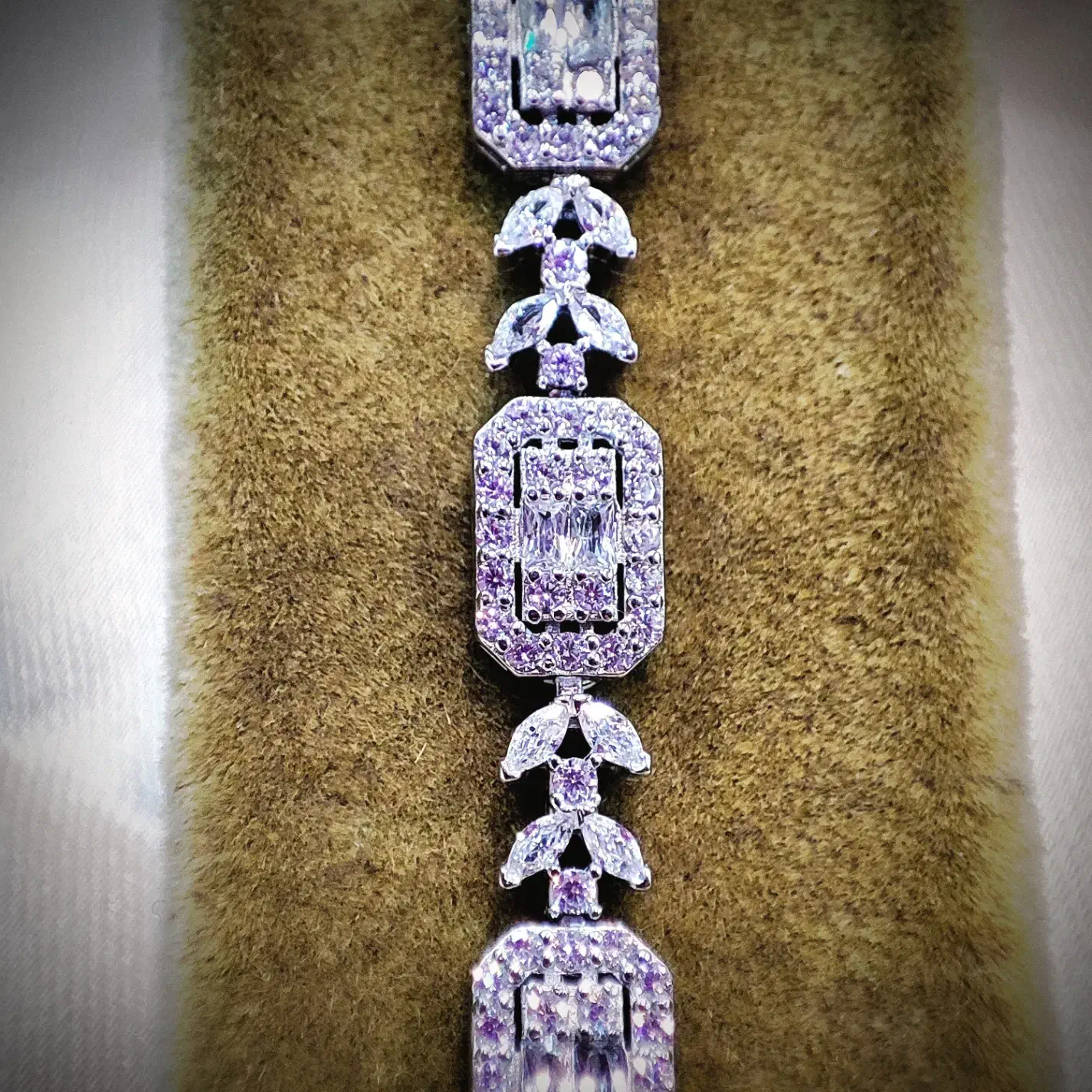 دستبند نقره نگین دار|جواهرات|ارومیه, |دیوار