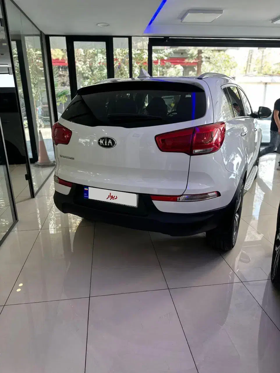 اسپورتج ۲۰۱۵ بدون رنگ فول کامل با رینگ پورشه|خودرو سواری و وانت|تهران, درختی|دیوار