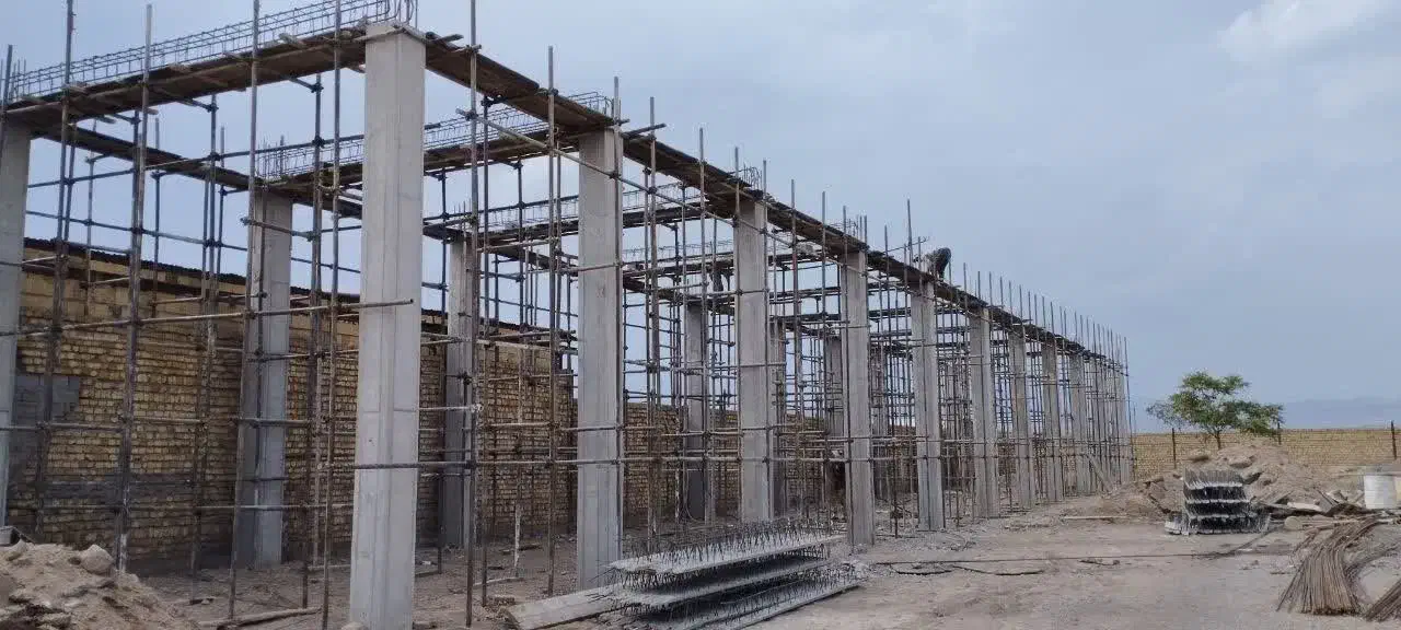 اجرای اسکلت بتن .اسکلت فلزی .استخر و شیروانی|خدمات پیشه و مهارت|قزوین, |دیوار