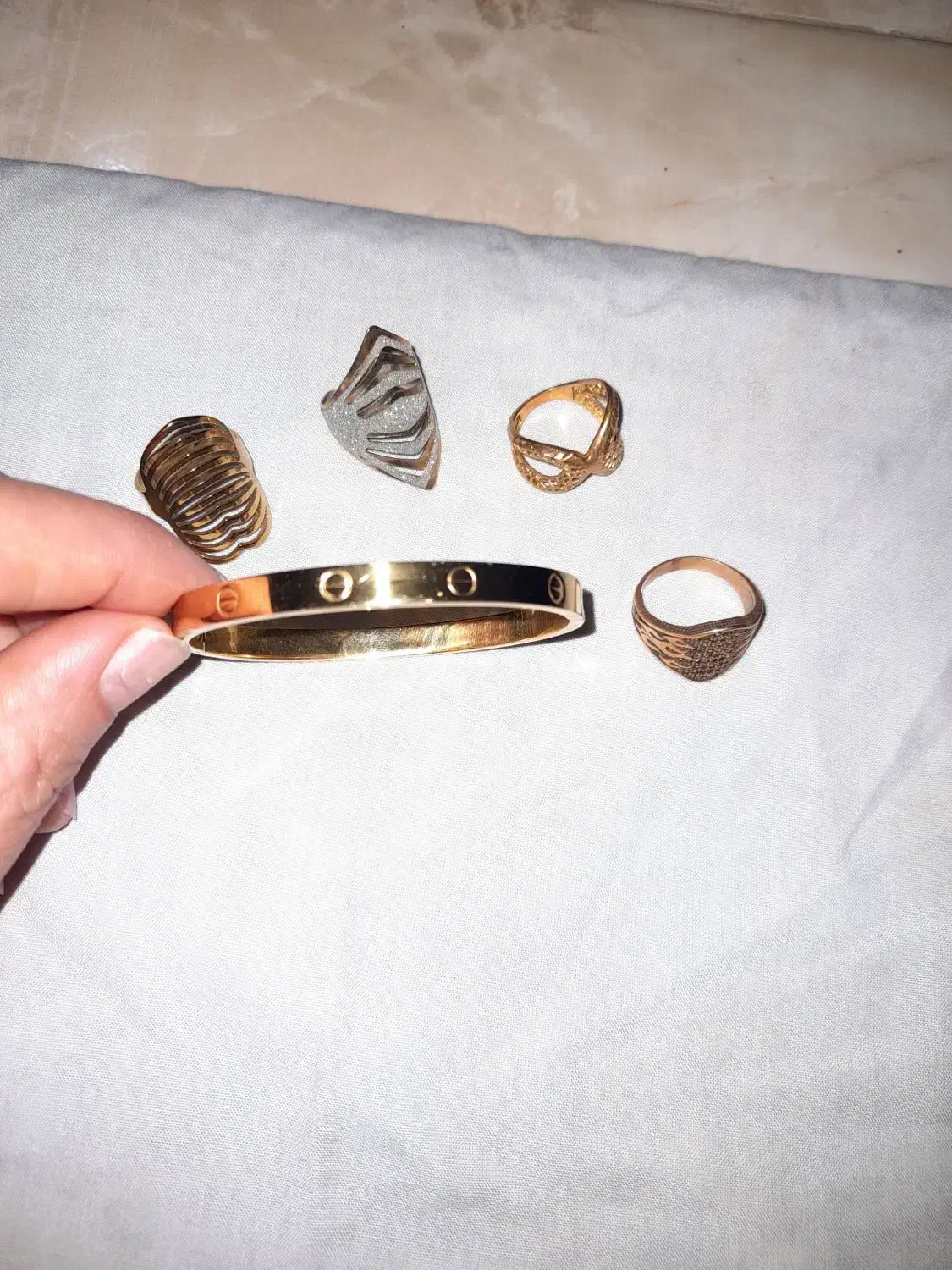 دستبند استیل و انگشتر طلا روس|بدلیجات|نسیمشهر, |دیوار