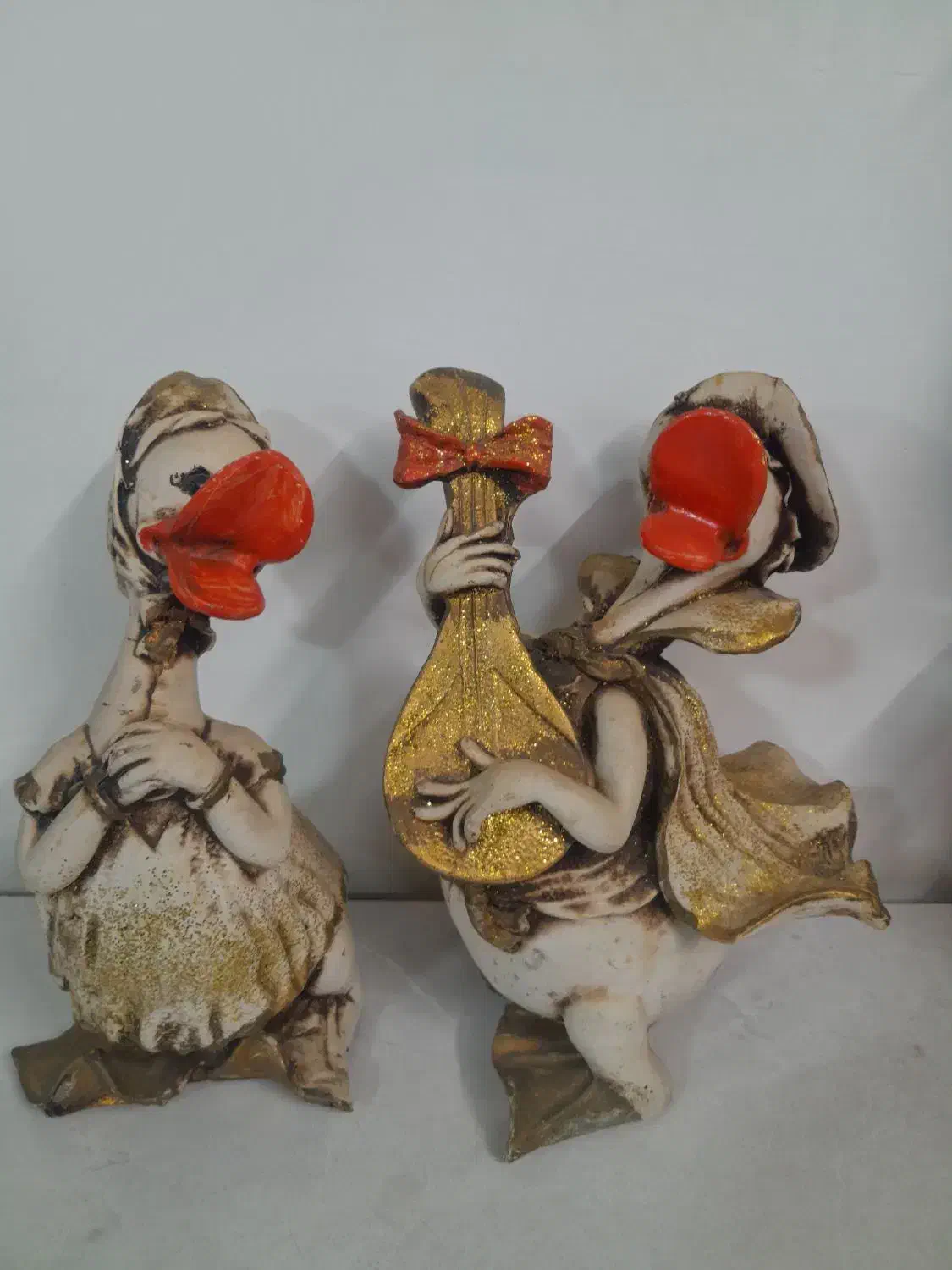 مجسمه|مجسمه، تندیس، ماکت|رباط‌کریم, مسکن مهر آبشناسان|دیوار