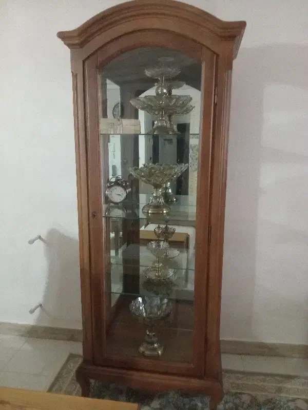 ویترین چوبی برای عروس|بوفه، ویترین، کنسول|فردیس, شهرک شهید حسینی|دیوار