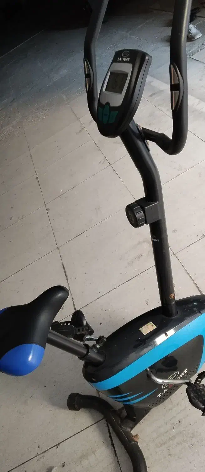 دوچرخه ثابت ورزشی|تجهیزات ورزشی|کیش, |دیوار