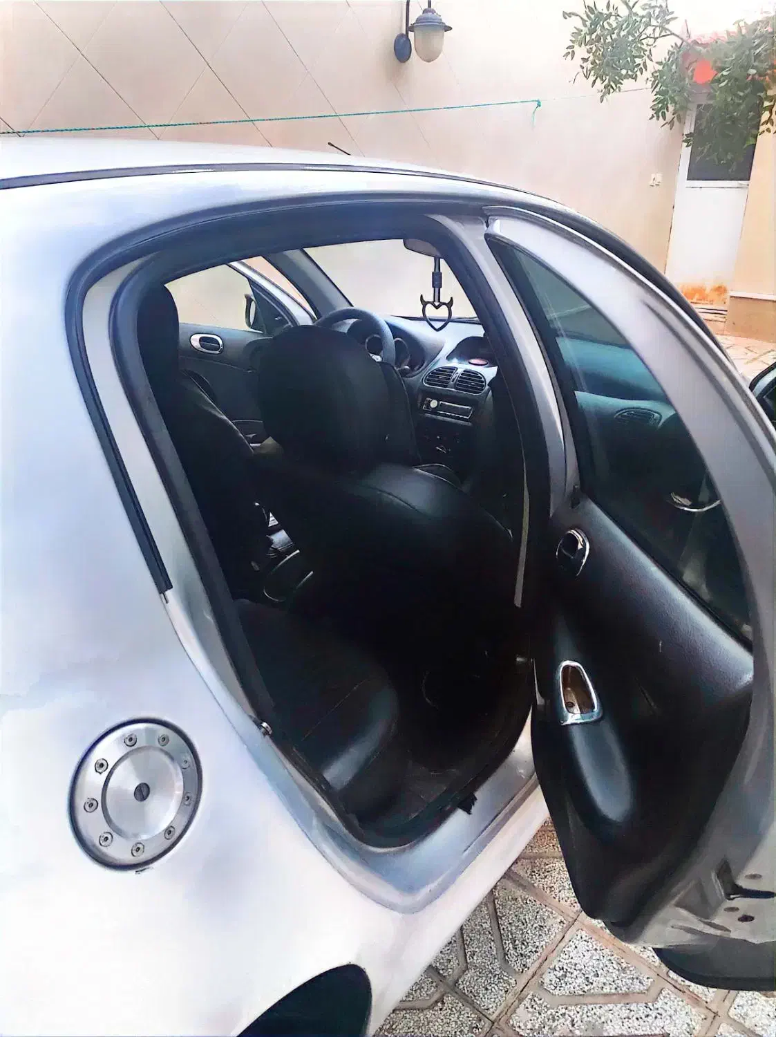 206|خودرو کلاسیک|مشهد, مصلی (کارمندان اول)|دیوار