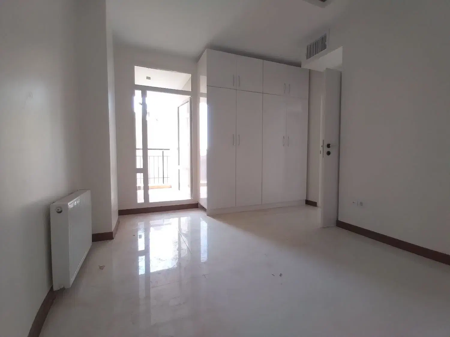 ۹۳متر۲خواب نوسازفول همسایه خورشید *اردیبهشت شمالی*