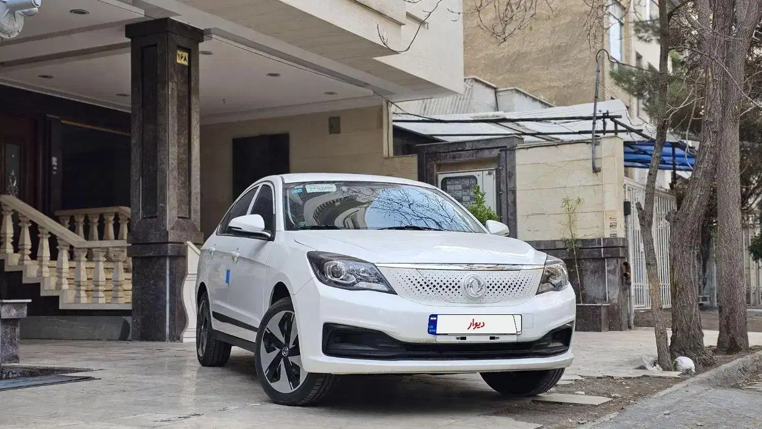 فروش دانگ فنگ E70|خودرو سواری و وانت|مشهد, سجاد شهر|دیوار