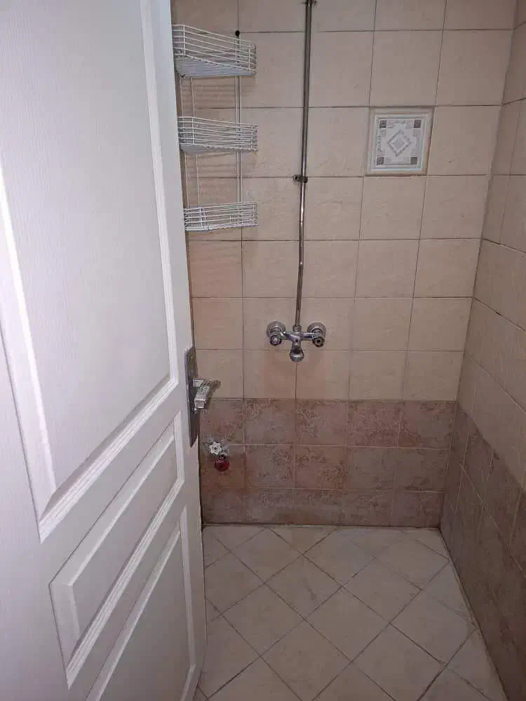 83 متری /پارکینگ /دارای تخت تاشوی /دو خواب/پاتریس|اجارهٔ آپارتمان|تهران, شهرآرا|دیوار