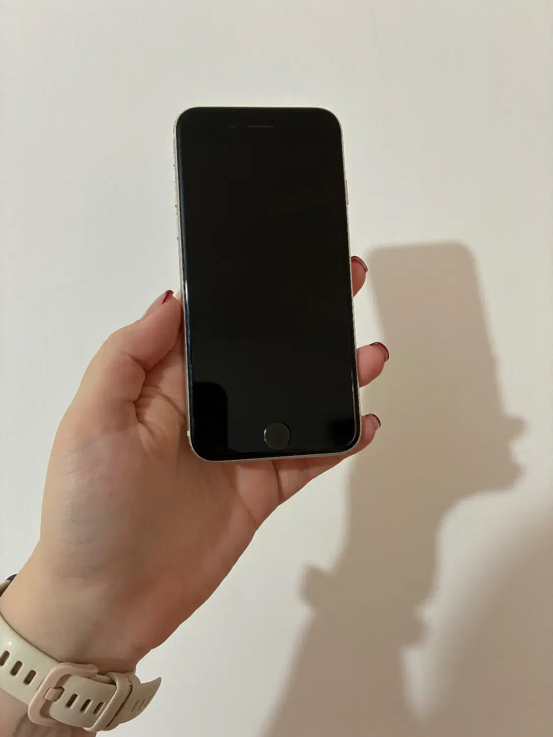 گوشی آیفون se 2022|موبایل|رودسر, |دیوار