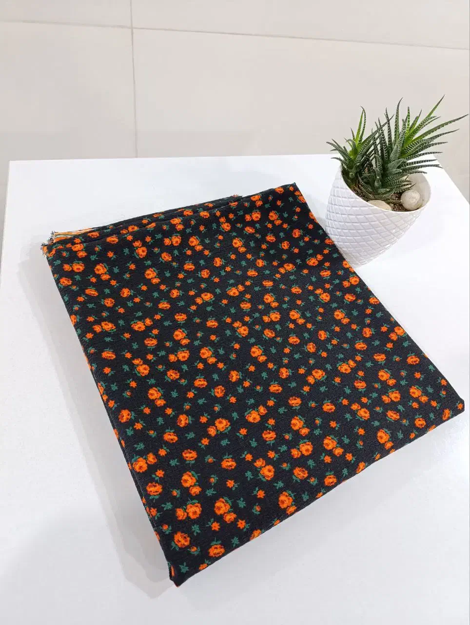 نخ پفکی|لباس|مریوان, |دیوار