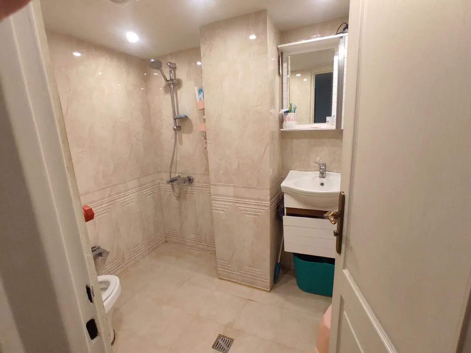 آپارتمان اجاره در عظیمیه ۱۱۰ متری|اجارهٔ آپارتمان|کرج, عظیمیه|دیوار