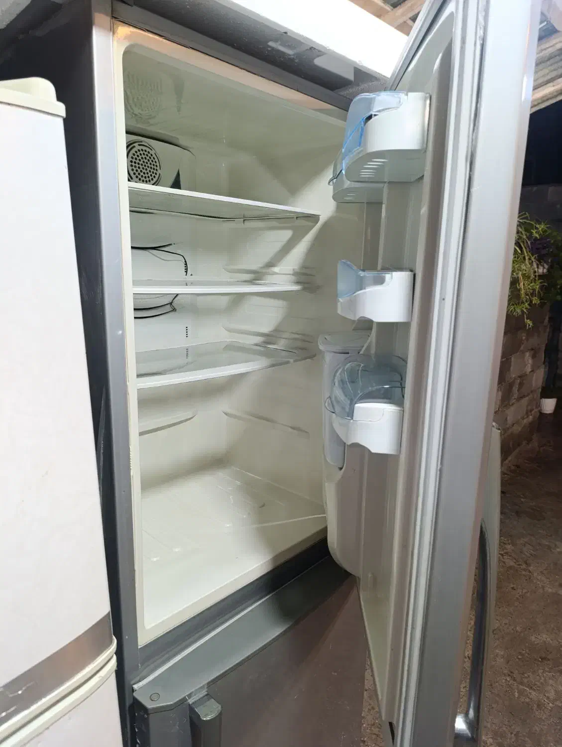 فروش یخچال فریزر ایران شرق در حد|یخچال و فریزر|کیلان, |دیوار