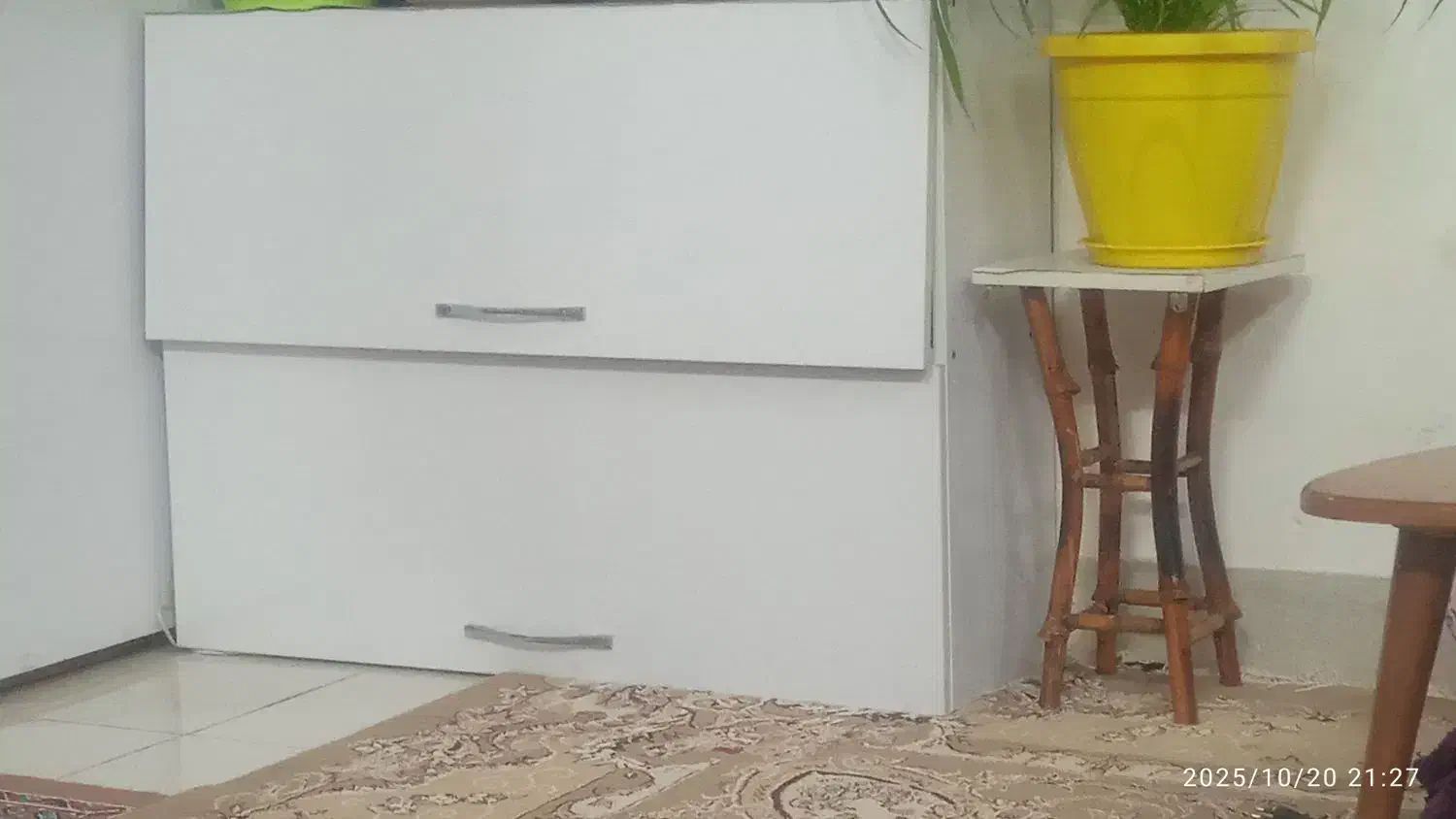 کابینت آبچکان سالم بدون هیچ خط خشی|آب‌چکان و نظم‌دهنده ظروف|نیشابور, مدرس|دیوار
