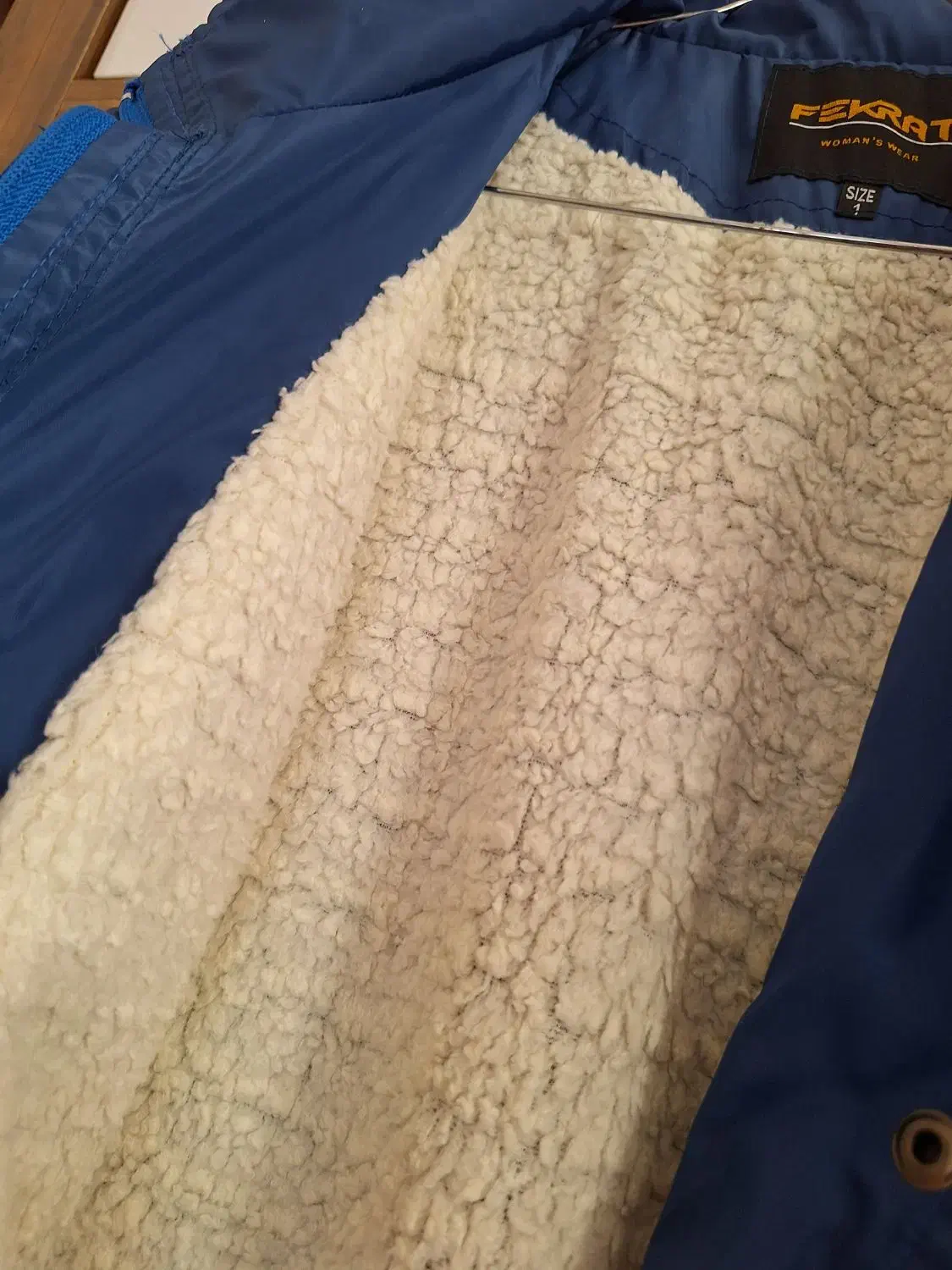 بارانی دخترانه در حد نو سایز یک|لباس|فریدونشهر, |دیوار