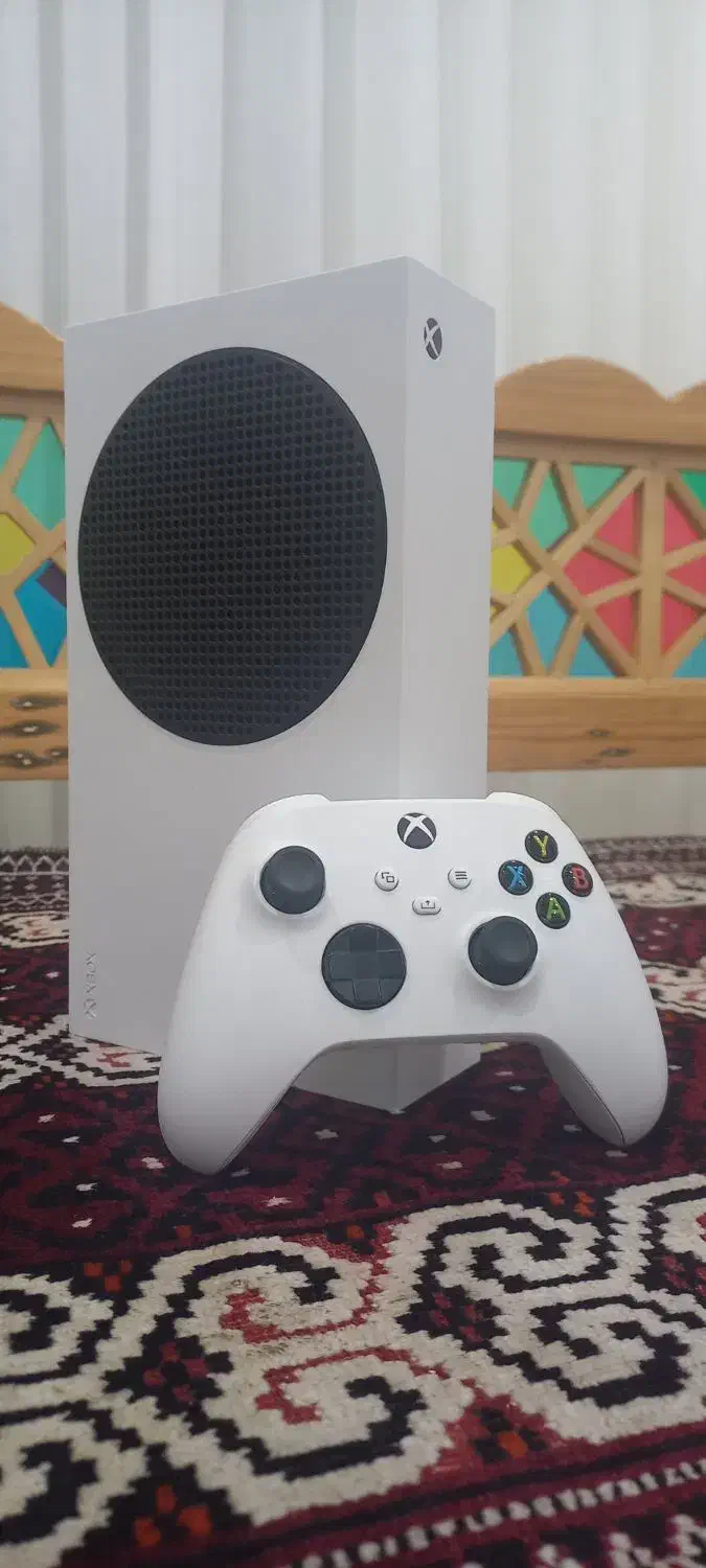 xbox series s همراه ۱۳ بازی قانونی|کنسول، بازی ویدئویی و آنلاین|دامغان, |دیوار