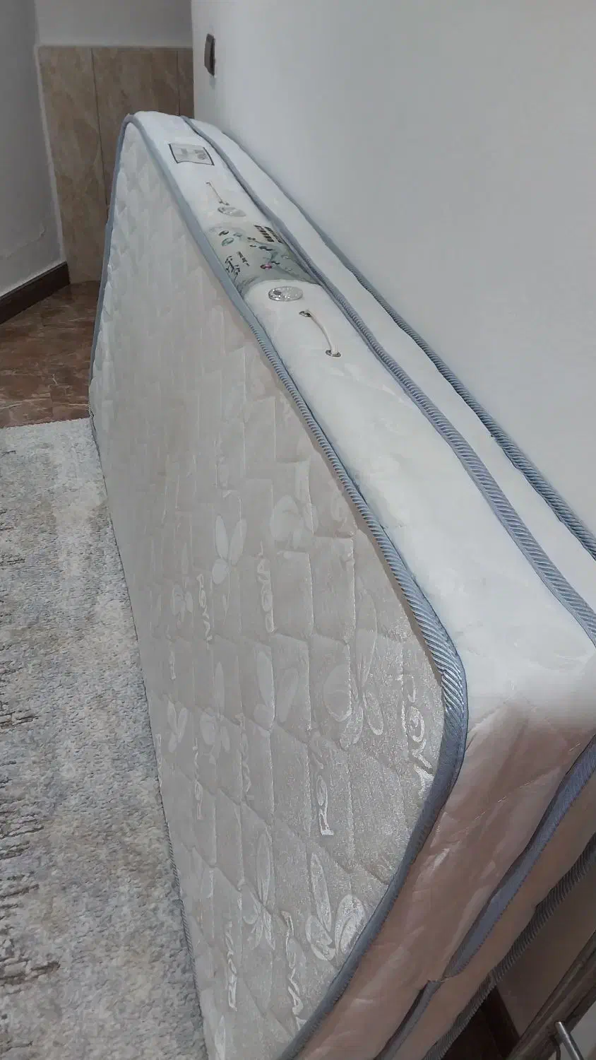 تشک رویال|تشک تختخواب|تنکابن, |دیوار
