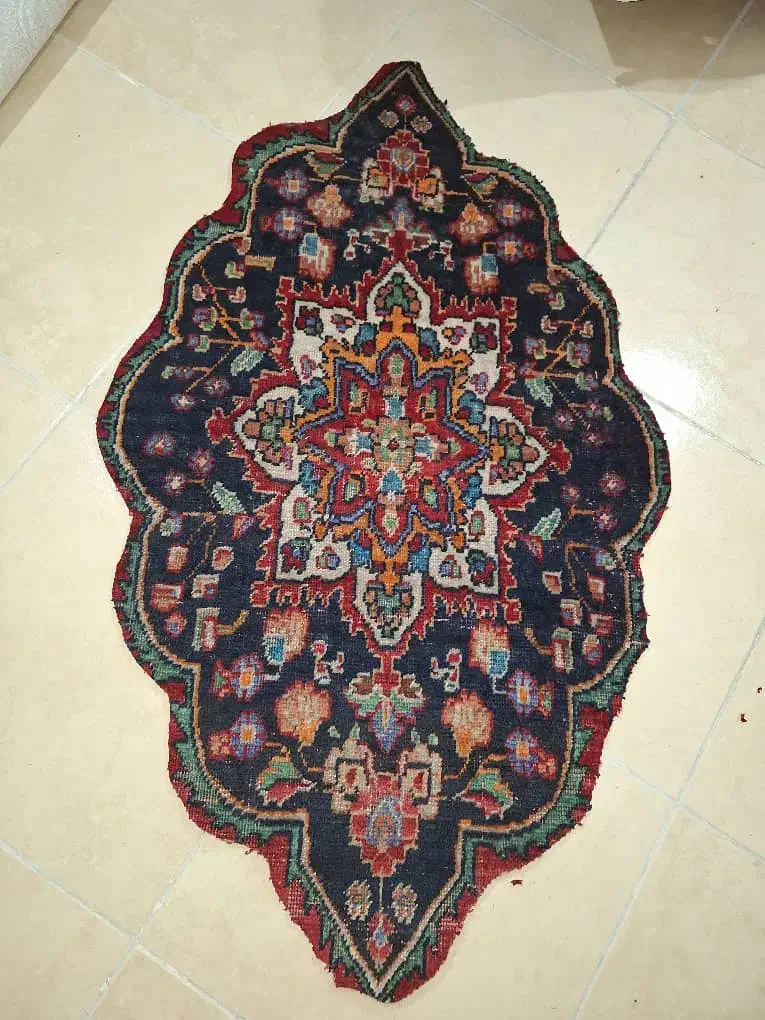 تکه فرش‌ دستبافت، جهت کارای هنری، کالیگرافی|فرش|بندر ماهشهر, |دیوار