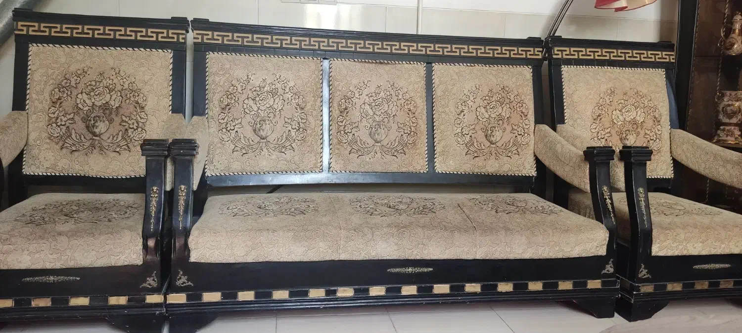 مبلمان|مبلمان خانگی و میز عسلی|یزد, |دیوار