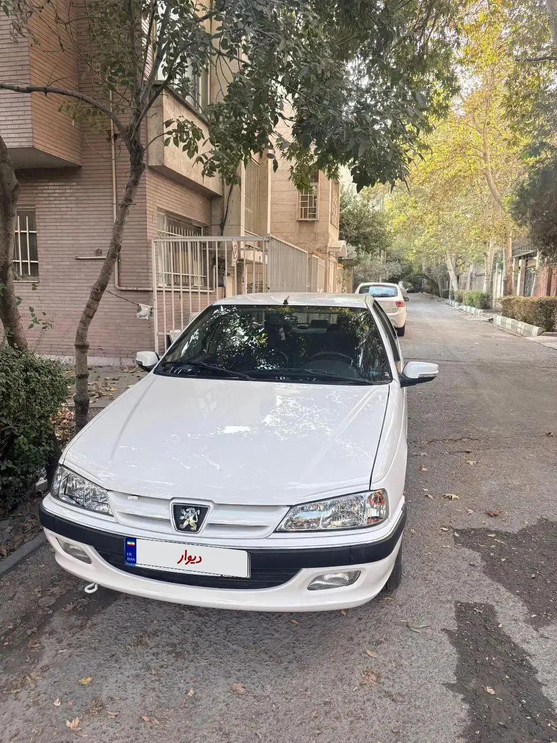 پژو پارس سال|خودرو سواری و وانت|آباده, |دیوار