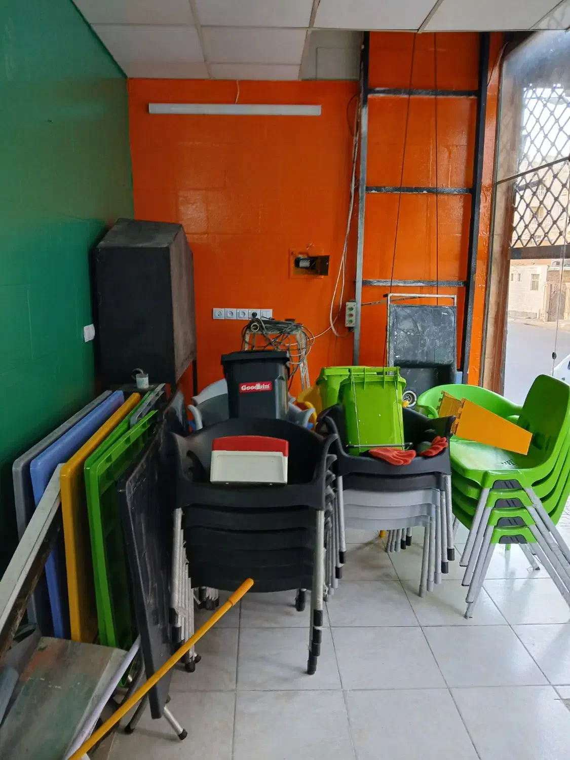 وسایل کسب وکار|کافیشاپ و رستوران|هشتگرد, شهرک ولیعصر (مصلی)|دیوار