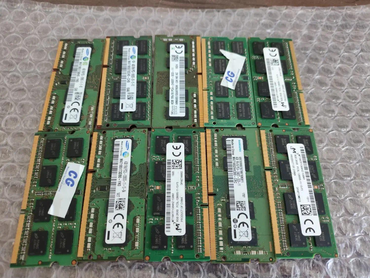 رم 8 و4 گیگ لپتاپ|قطعات و لوازم جانبی رایانه|شیراز, صاحب الزمان|دیوار