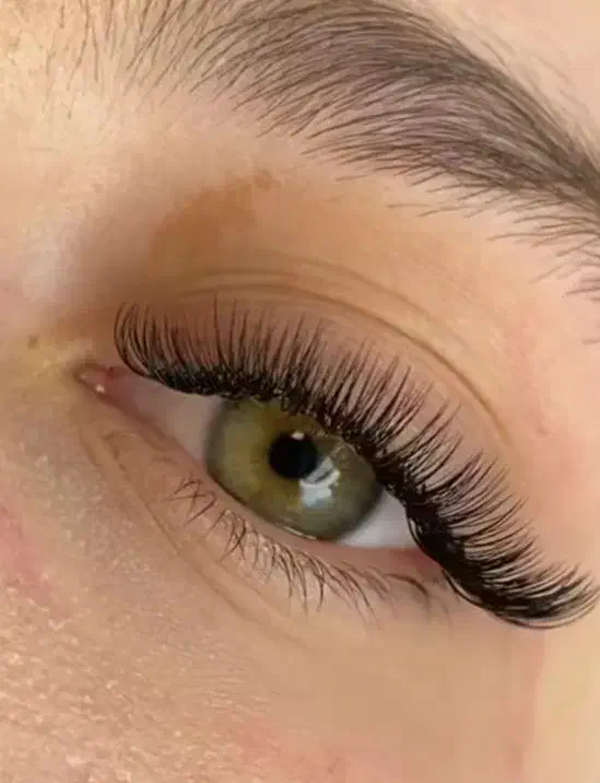 اکستنشن مژه/لیفت مژه و ابرو/کاشت مژه|خدمات آرایشگری و زیبایی|صدرا-فارس, فاز ۱|دیوار