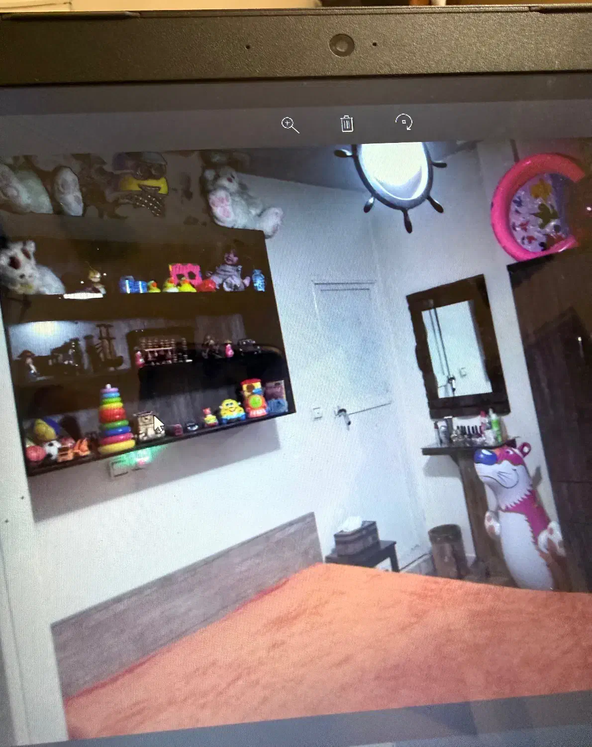 یک عدد کمد سه طبقه ،کتابخانه رایگان|کتابخانه، شلف، قفسههای دیواری|تهران, نارمک جنوبی|دیوار