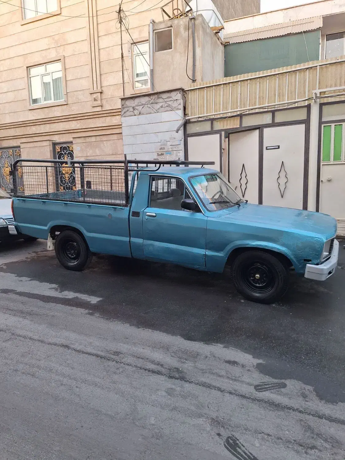 وانت مزدا|خودرو سواری و وانت|قدس, شهر‌قدس|دیوار