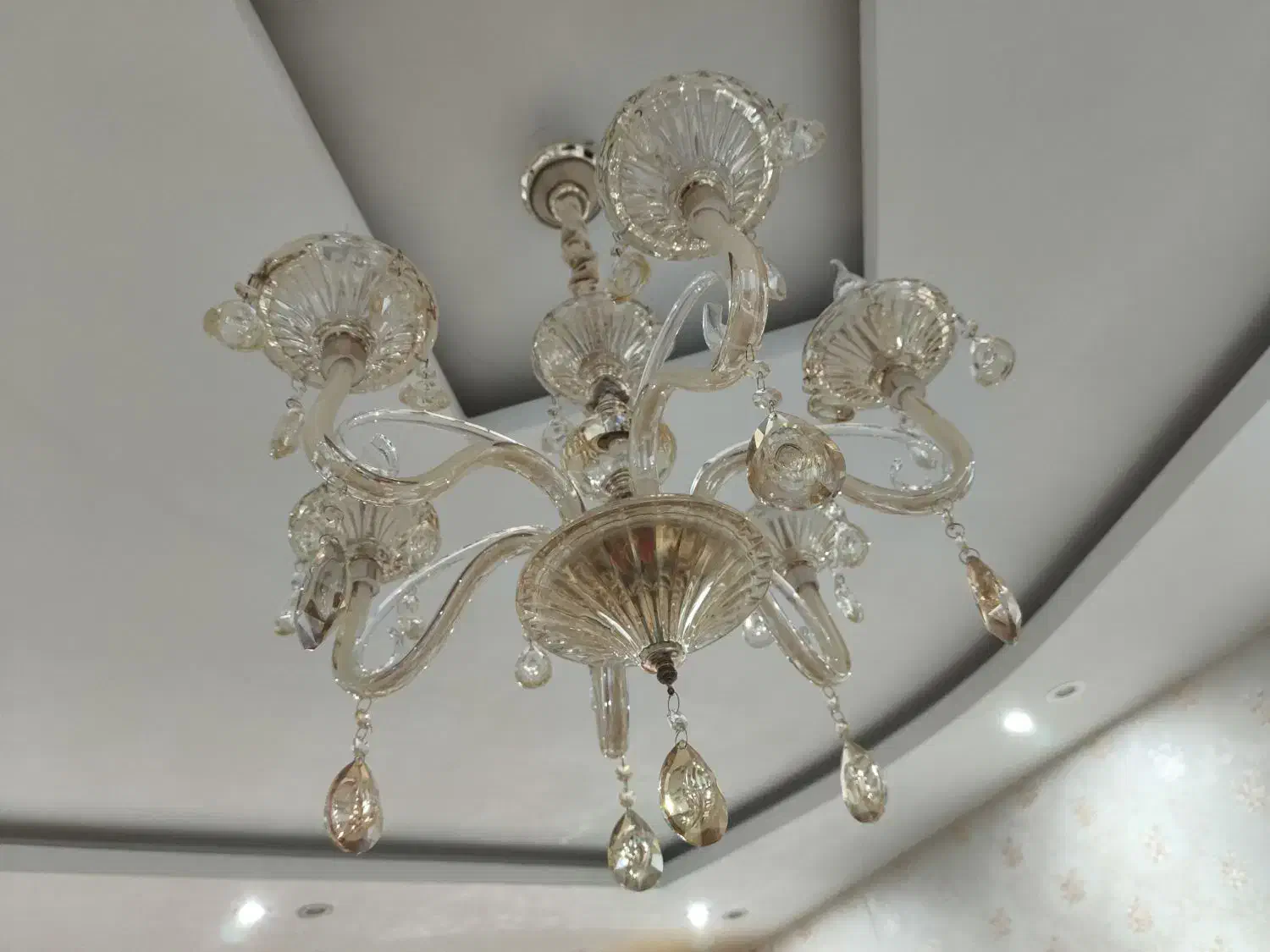 لوستر کریستالی|لوستر و چراغ آویز|اراک, |دیوار