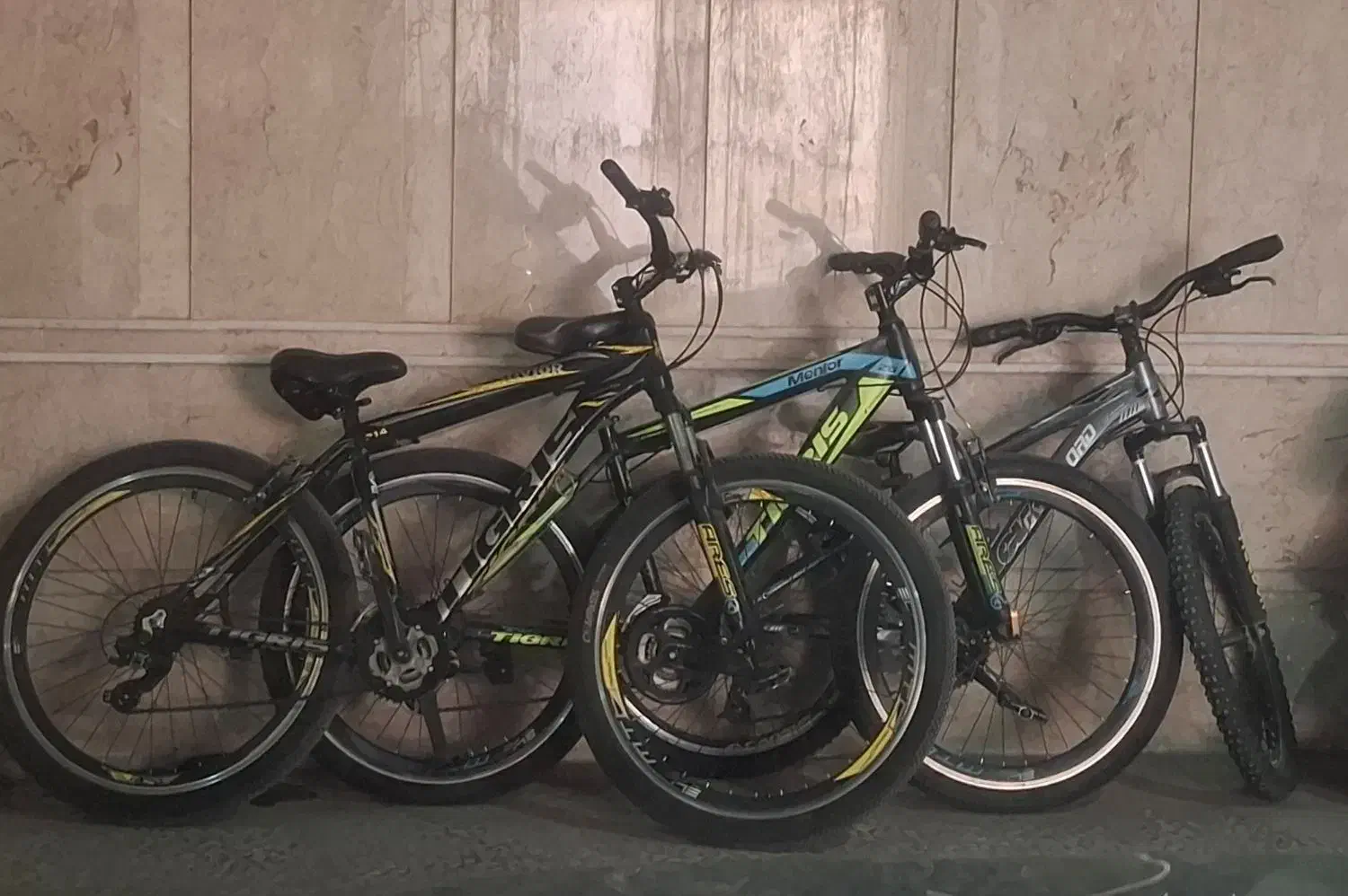 سه عدد دوچرخه زیر قیمت هر کدام ۱۰ ت|دوچرخه، اسکیت، اسکوتر|شاهین‌شهر, فردوسی|دیوار