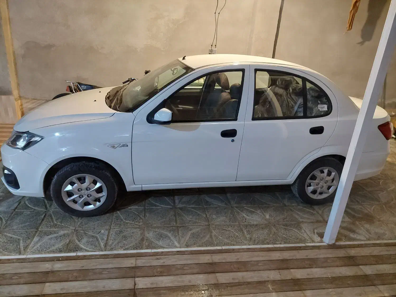 ساینا s 1404|خودرو سواری و وانت|شیراز, تندگویان|دیوار