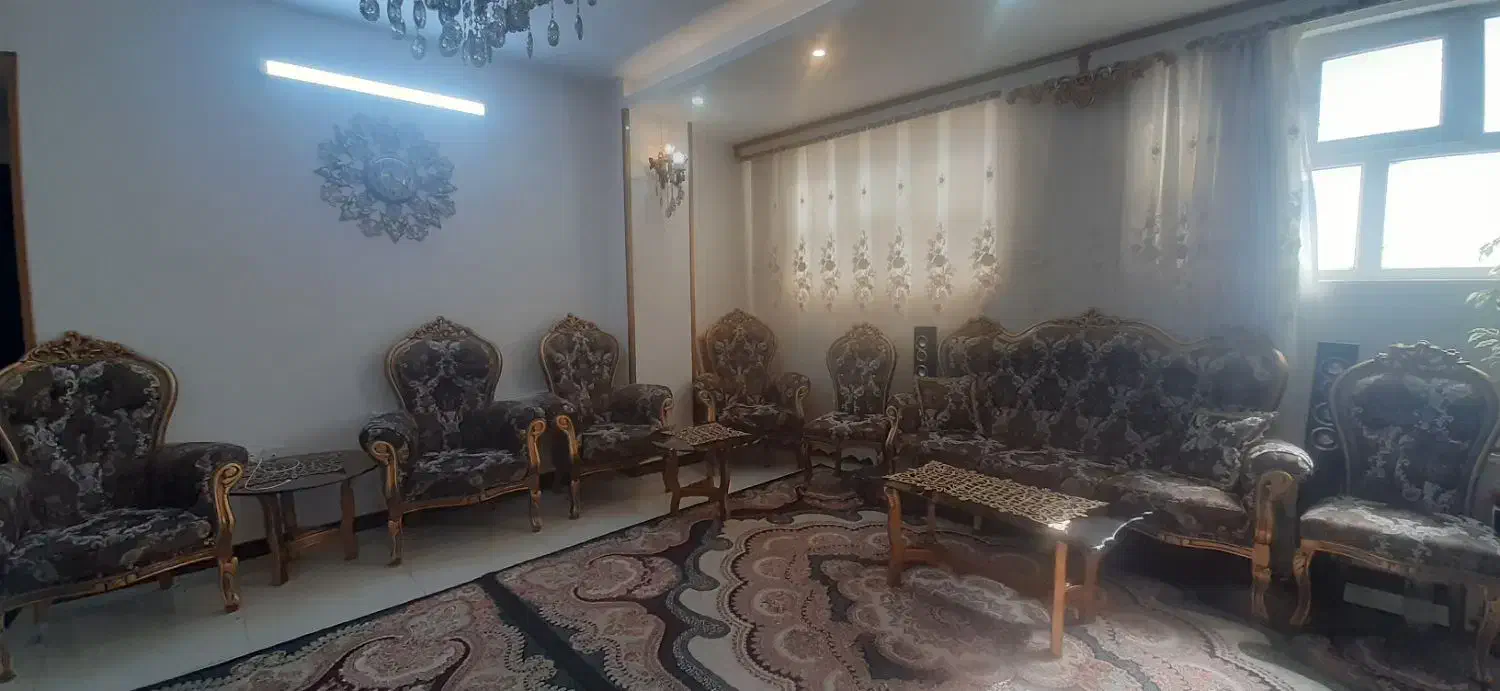 مبل ۹نفره استیل|مبلمان خانگی و میز عسلی|قم, باجک دو|دیوار