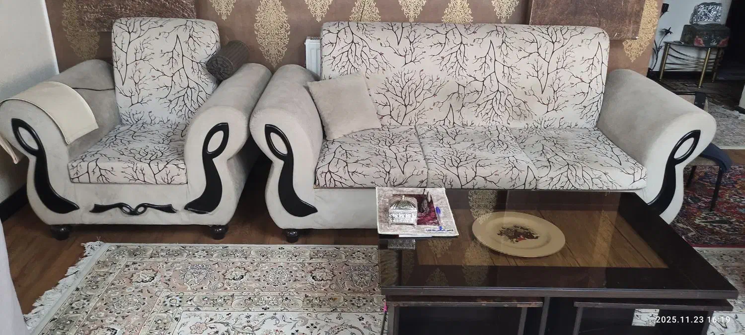 مبل راحتی|مبلمان خانگی و میز عسلی|شاهین‌شهر, امیرکبیر|دیوار