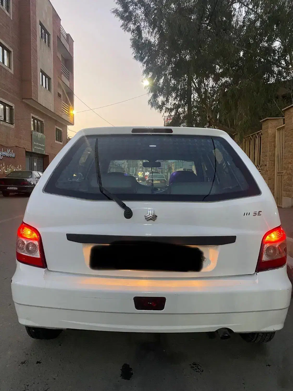 ۱۱۱مدل ۹۸|خودرو سواری و وانت|پاکدشت, پاکدشت (مامازند)|دیوار