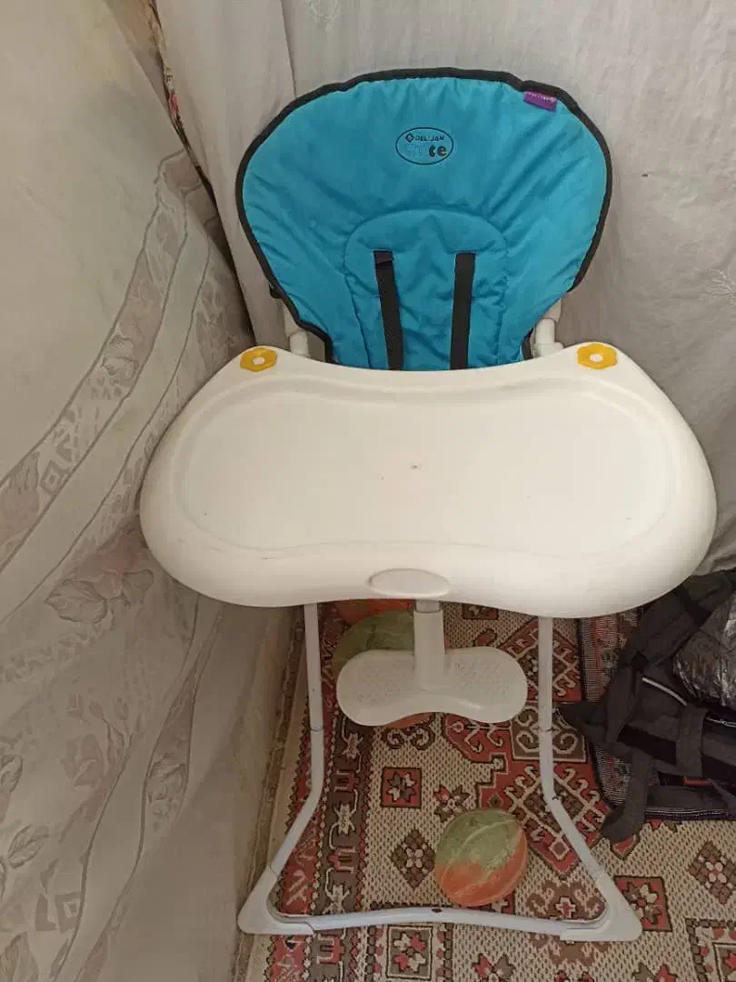 صندلی غذا خوری کودک|تخت و صندلی بچه|ری, دیلمان|دیوار