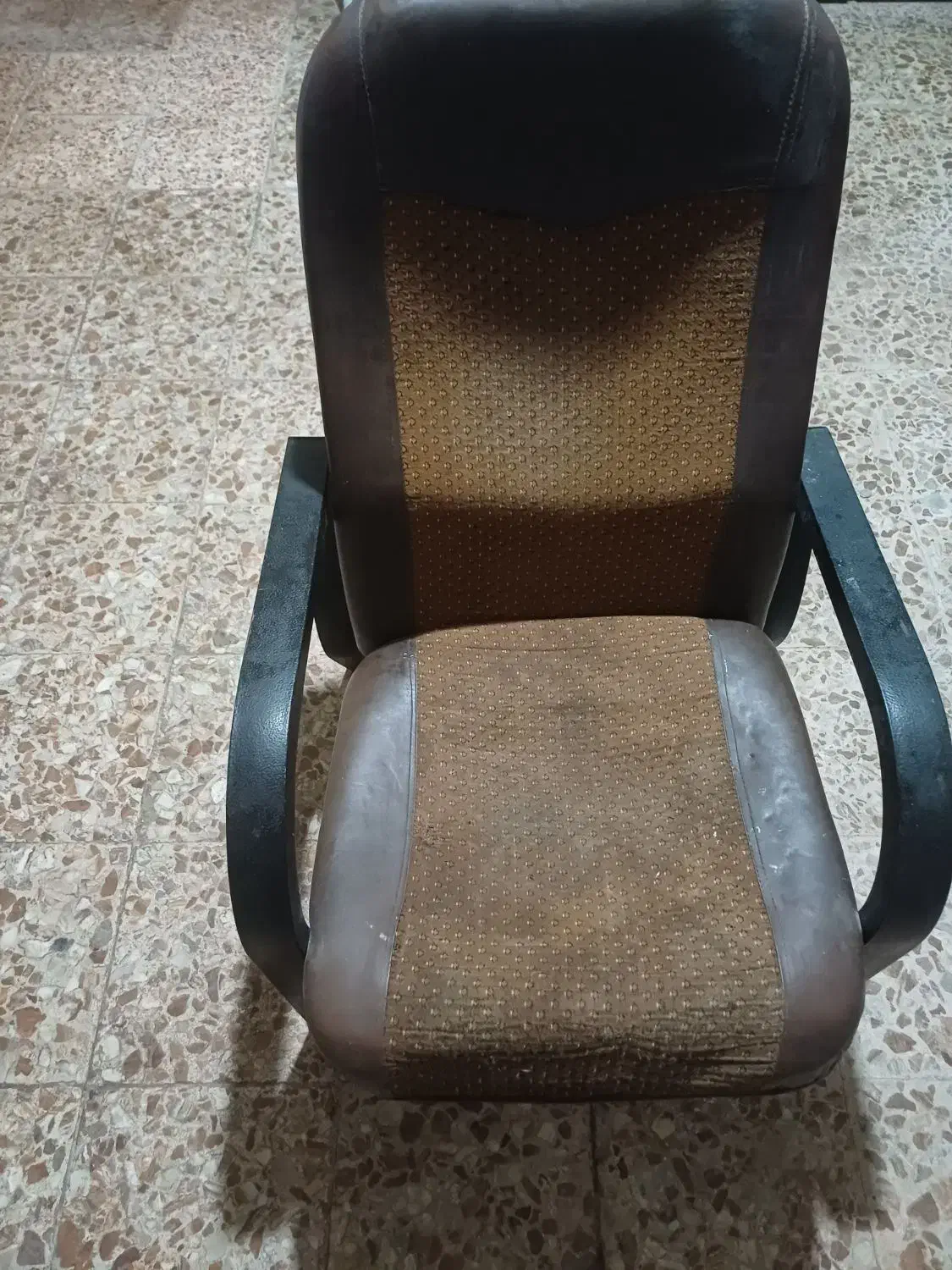 صندلی|صندلی و نیمکت|مسجد سلیمان, |دیوار