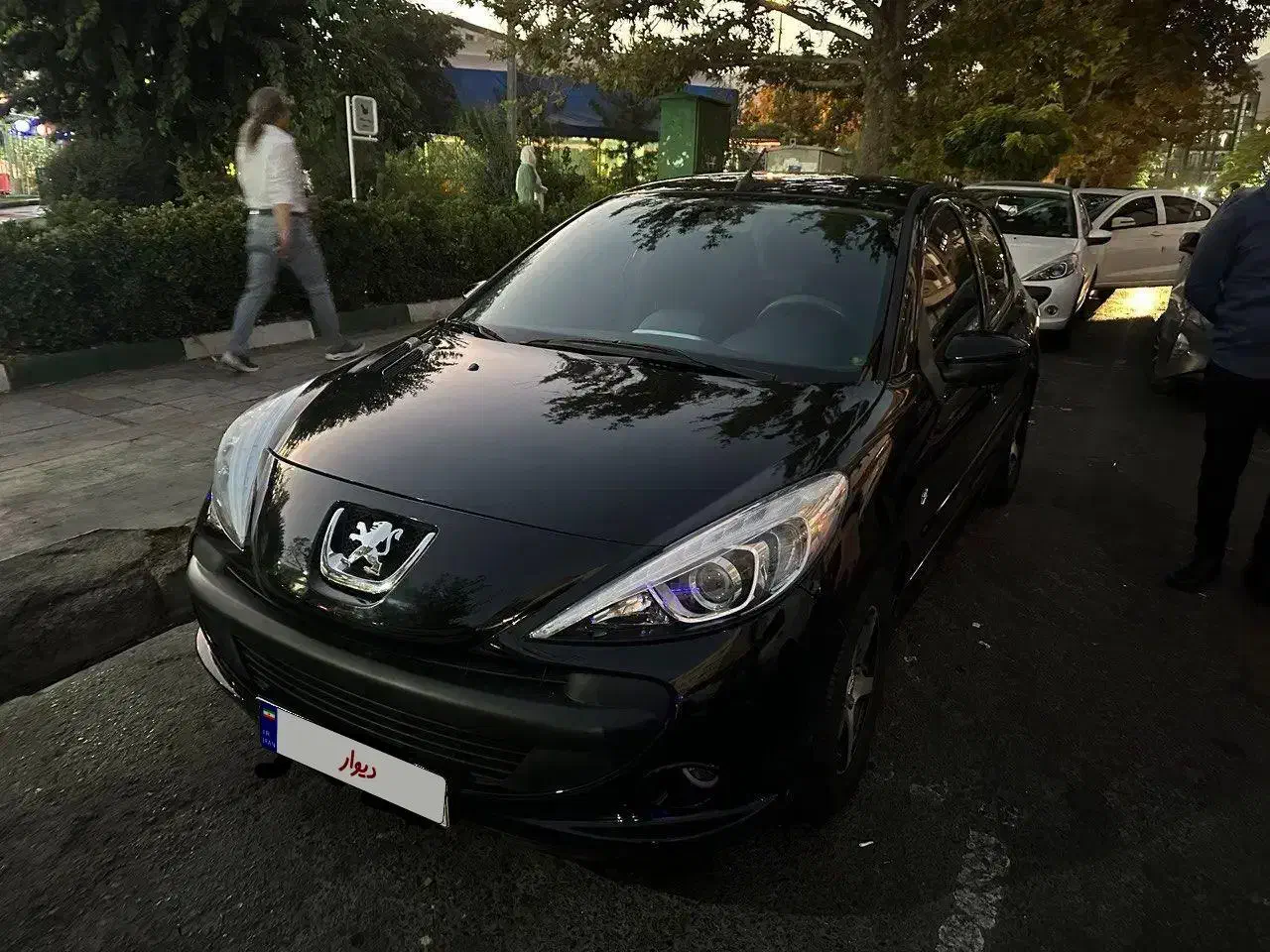 ۲۰۷ دنده مدل ۹۸|خودرو سواری و وانت|تهران, جنتآباد جنوبی|دیوار