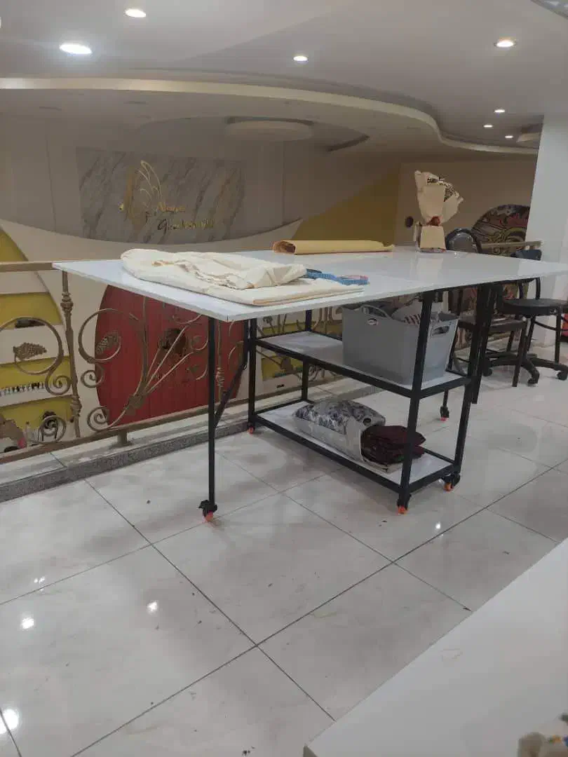میز برش تاشو خیاطی|لوازم خیاطی و بافتنی|مهاباد (آذربایجان غربی), |دیوار