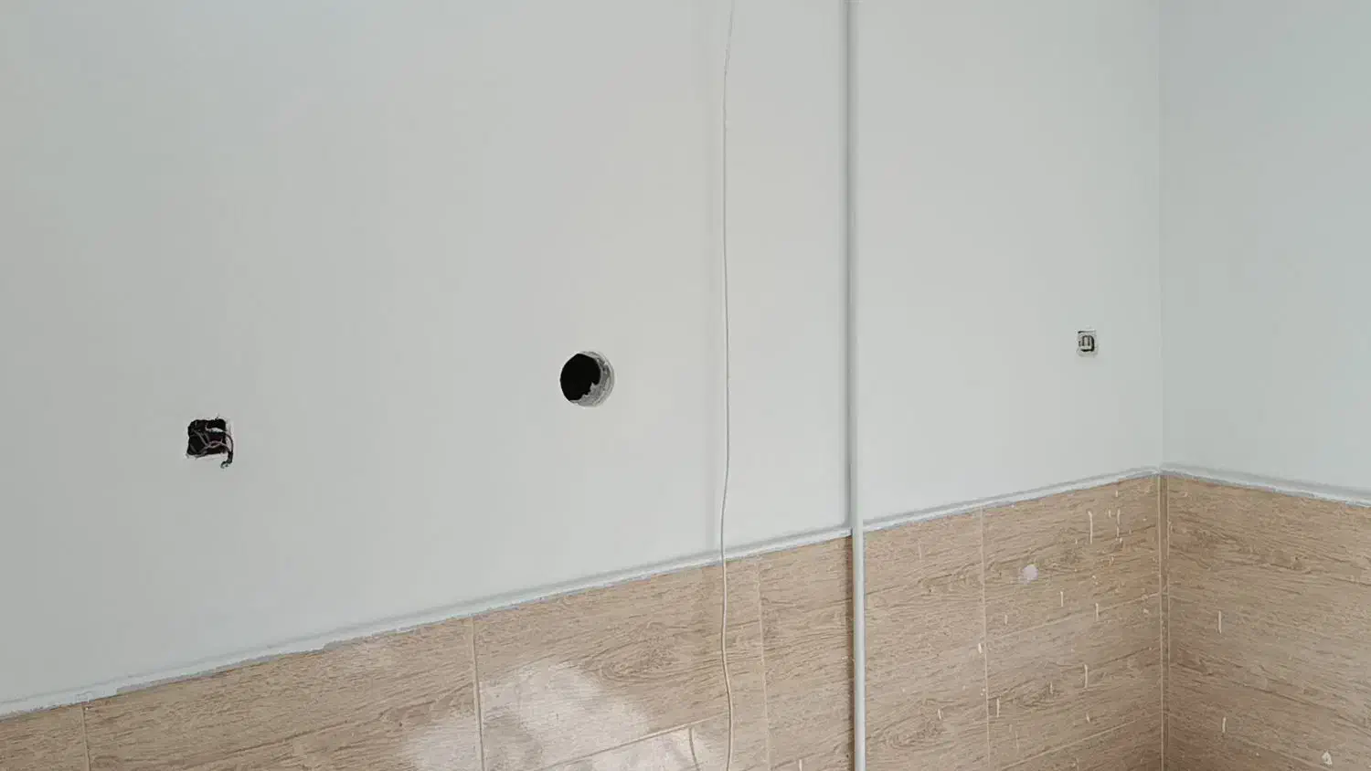 نقاشی ساختمان حسینی|خدمات پیشه و مهارت|نیشابور, شهید بهشتی|دیوار