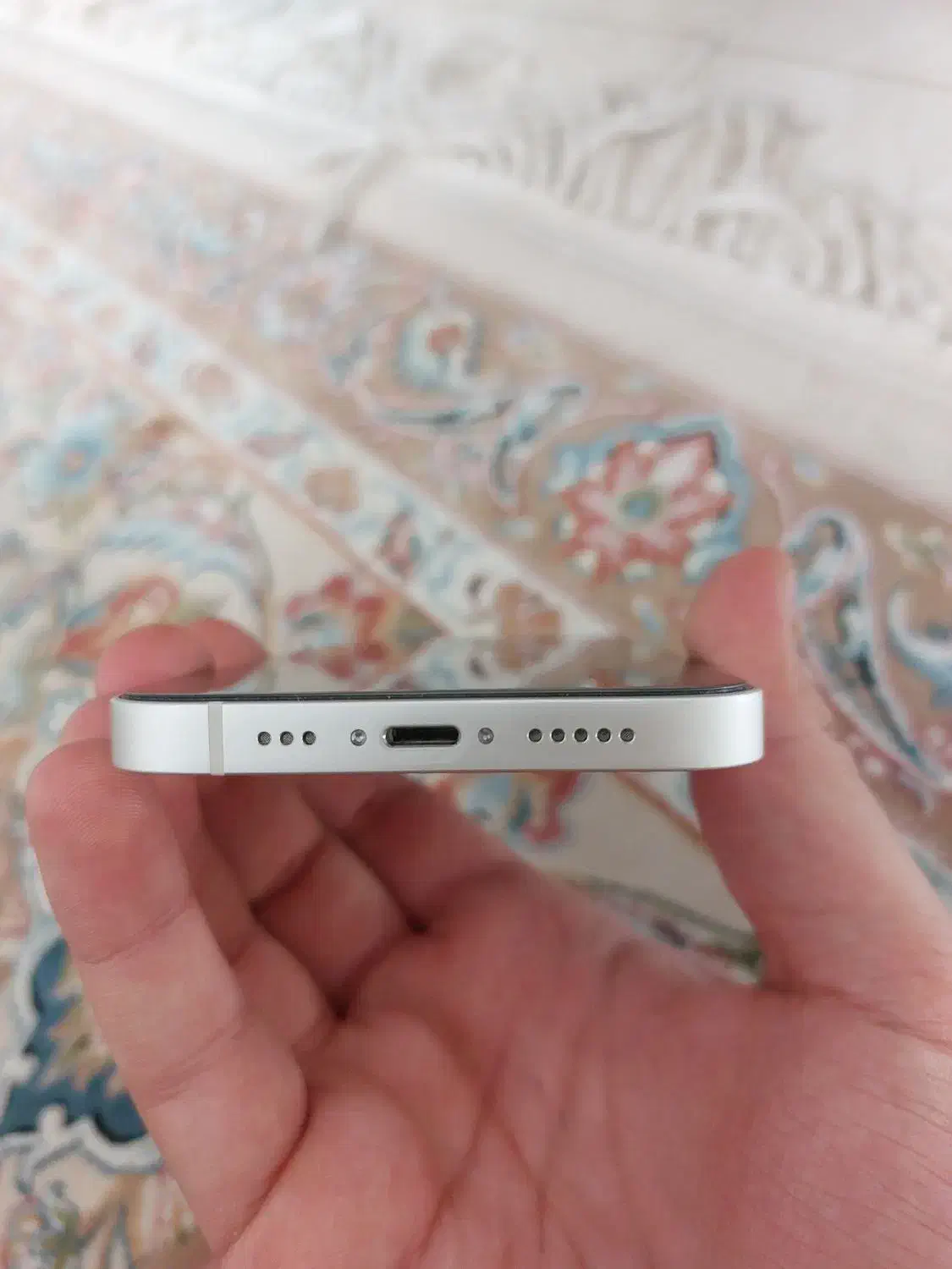 ۱۳ نرمال|موبایل|شیراز, هفت تنان|دیوار