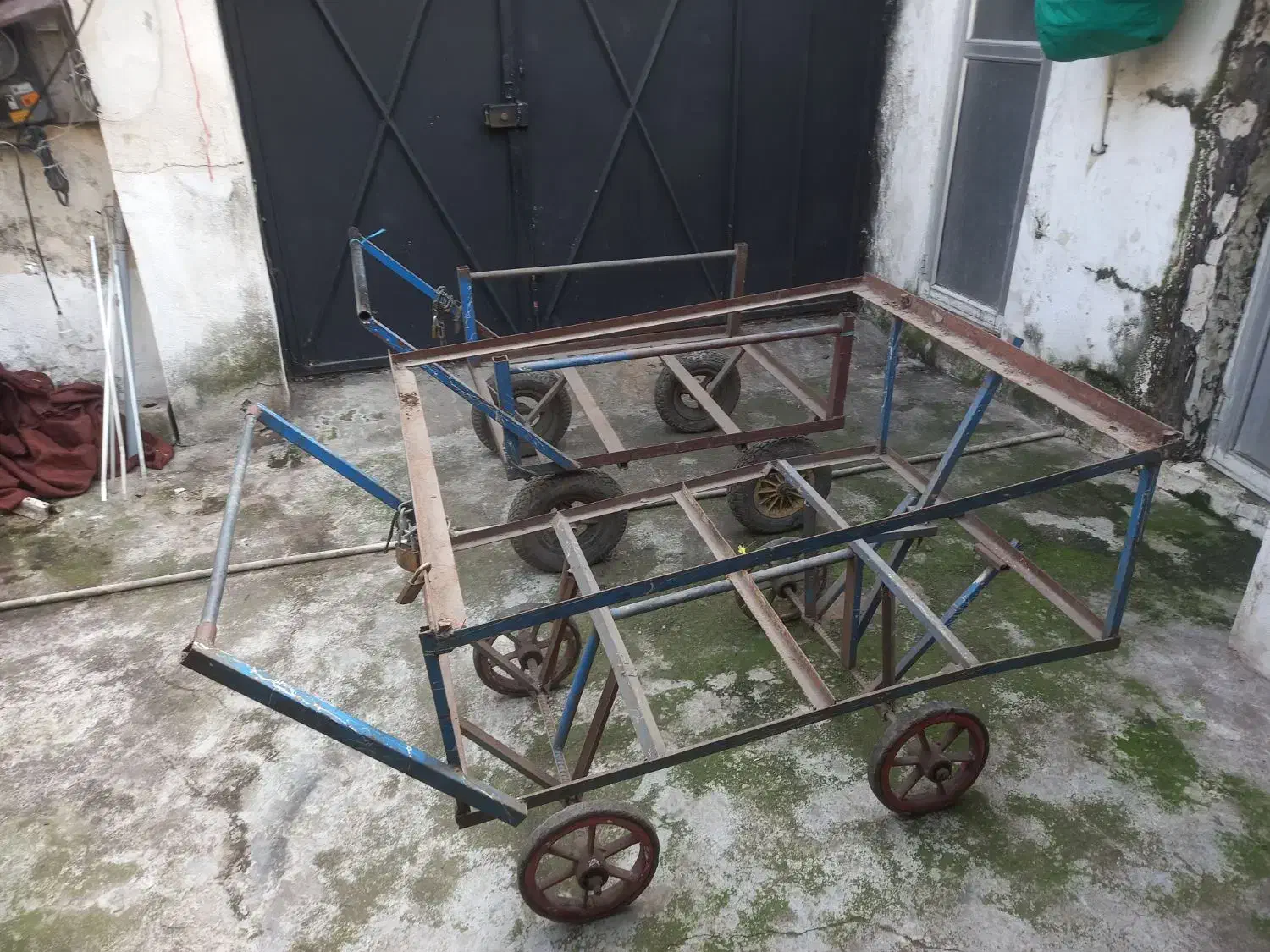 گاری ، طبق ، چتر و سینی|فروشگاه و مغازه|رشت, فلسطین|دیوار