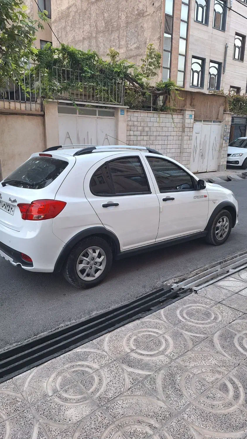 کوییک سفید دنده ای مدل ۹۹|خودرو سواری و وانت|اسلامشهر, مطهری|دیوار