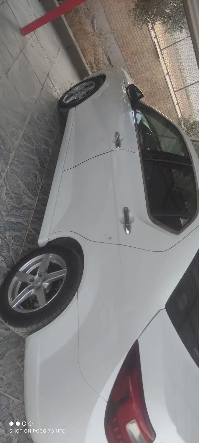 دنا پلاس توربو شش دنده دستی|خودرو سواری و وانت|شیراز, زیباشهر|دیوار