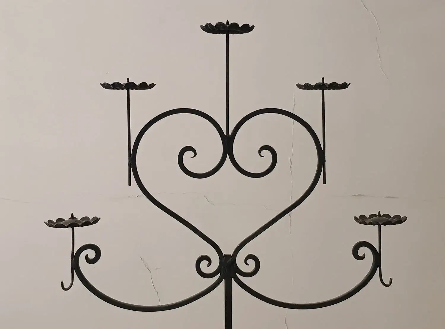 جا شمعی و جا گلدانی فرفورژه|صنایع دستی و سایر لوازم تزئینی|شاهینشهر, عطار|دیوار