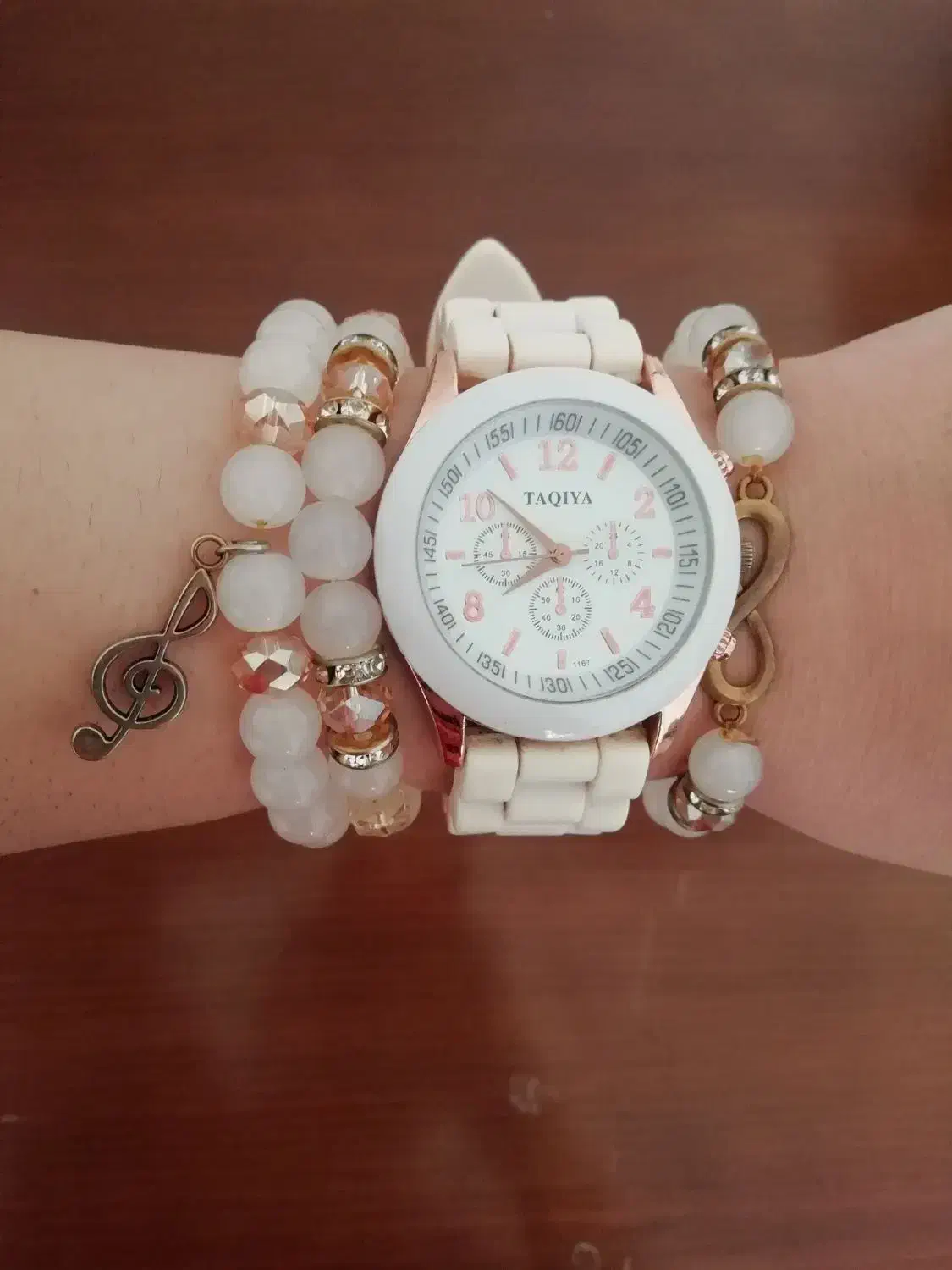 ساعت مچی|ساعت|وحیدیه, |دیوار